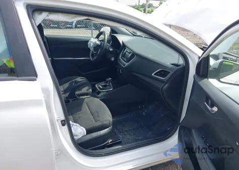 2021 Hyundai Accent Se z USA, uszkodzony, nr VIN 3KPC24A67ME144045